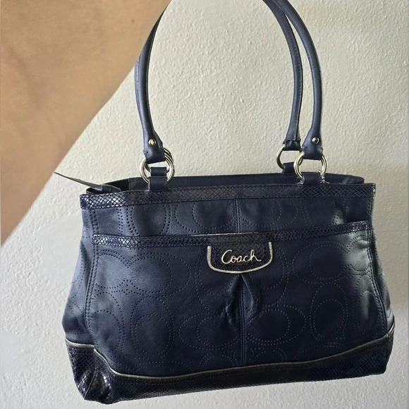 Coach euc park elevated snakeskin carryall - Picture 1 of 10